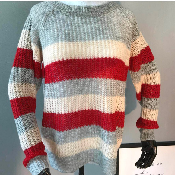 Stripes Color-block Lightweight Oversized Sweater - Picture 4 of 5